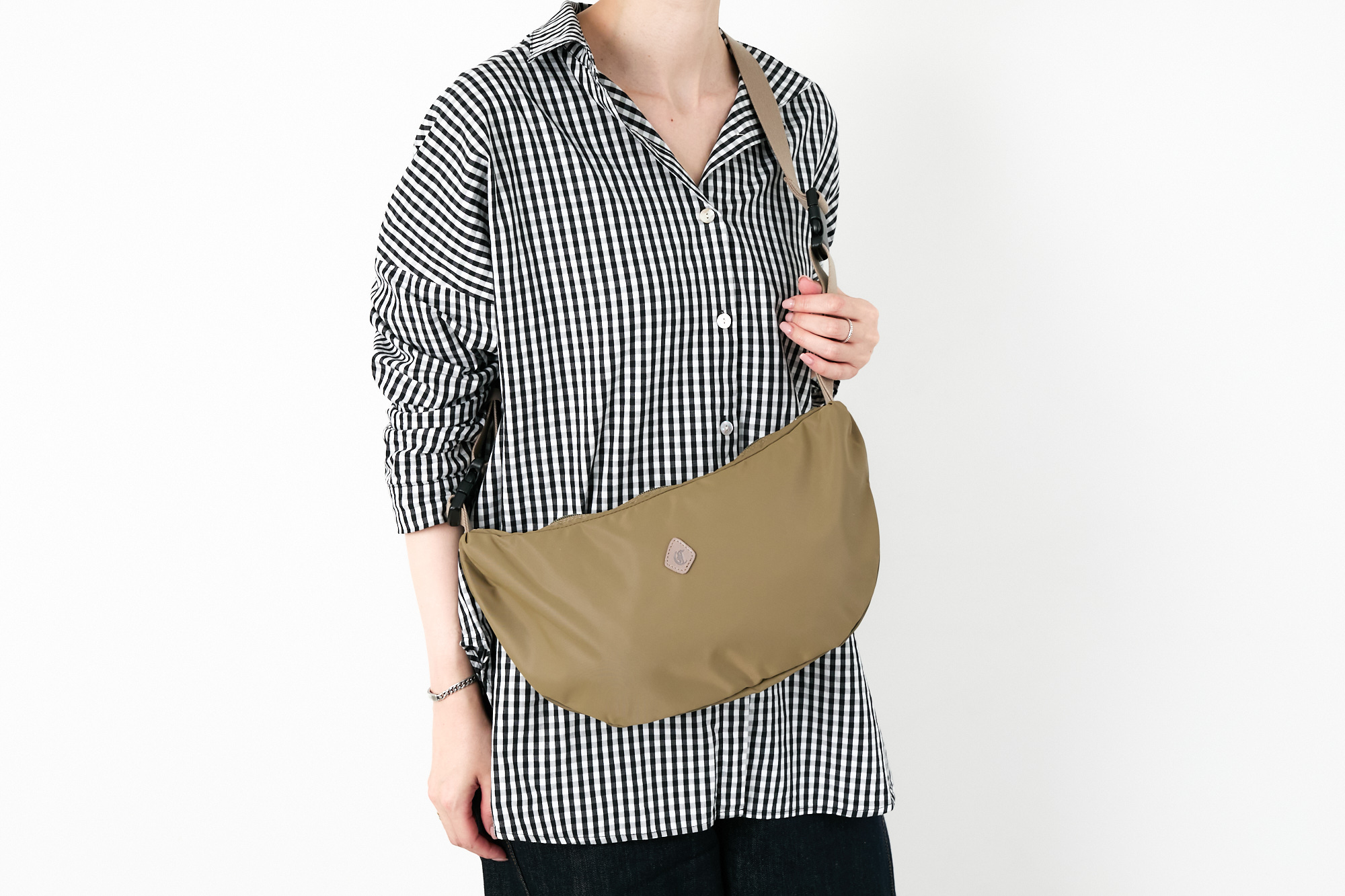✨新品未使用✨【別注】CLEDRAN/NOLLEY'Sコラボ　ボディーバック ✨新品未使用✨【別注】CLEDRAN/NOLLEY'Sコラボ ボディーバック