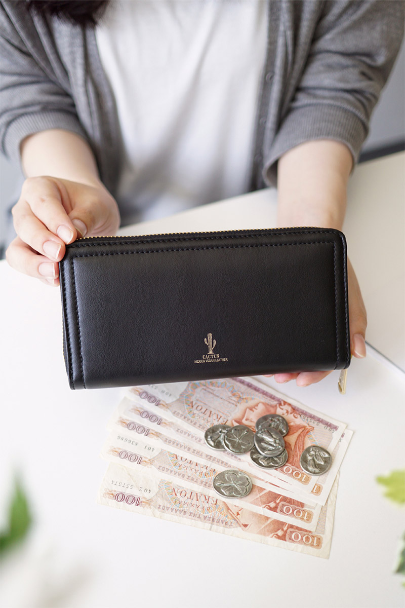 DIC41 真作保証 小川博史 インドの人形 肉筆 水彩画 額装 共シール