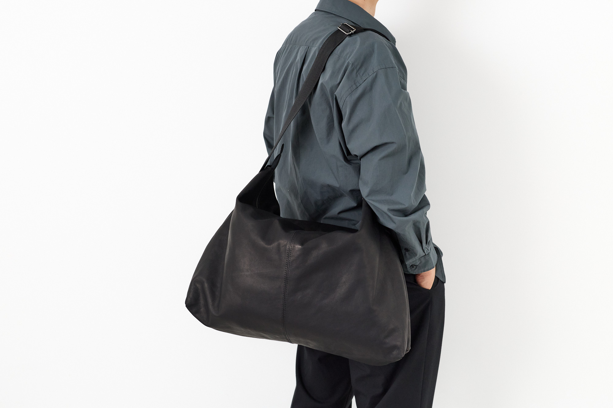 ミスターオリーブ 3年保証 MR.OLIVE E.O.I ミスターオリーブ イーオーアイ IMPERMA-LEATHER インパーマレザー MESSENGER BAG ME613_2