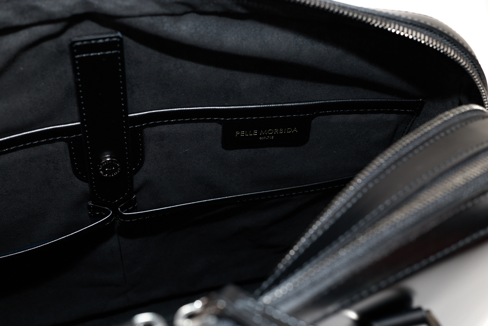 ペッレモルビダ 3年保証＋ケアセット付 PELLE MORBIDA ペッレモルビダ Capitano キャピターノ ブリーフバッグ 2室タイプ PMO-CA402の画像