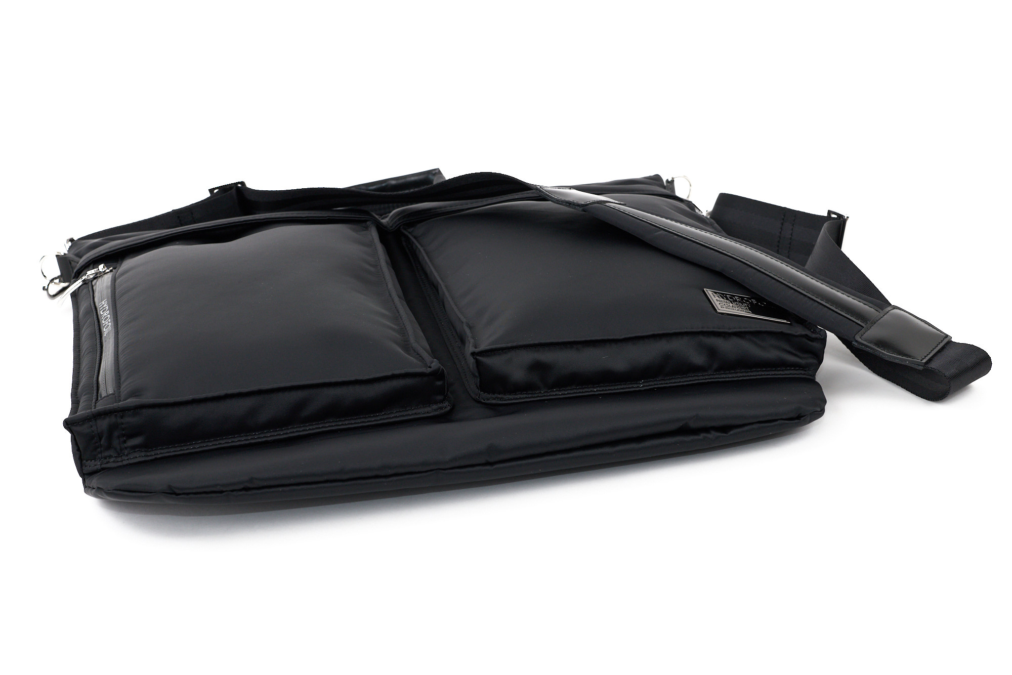 ペッレモルビダ 3年保証＋ケアセット付 PELLE MORBIDA ペッレモルビダ HYDROFOIL ハイドロフォイル ヘルメットバッグ PMO-HYD021の画像