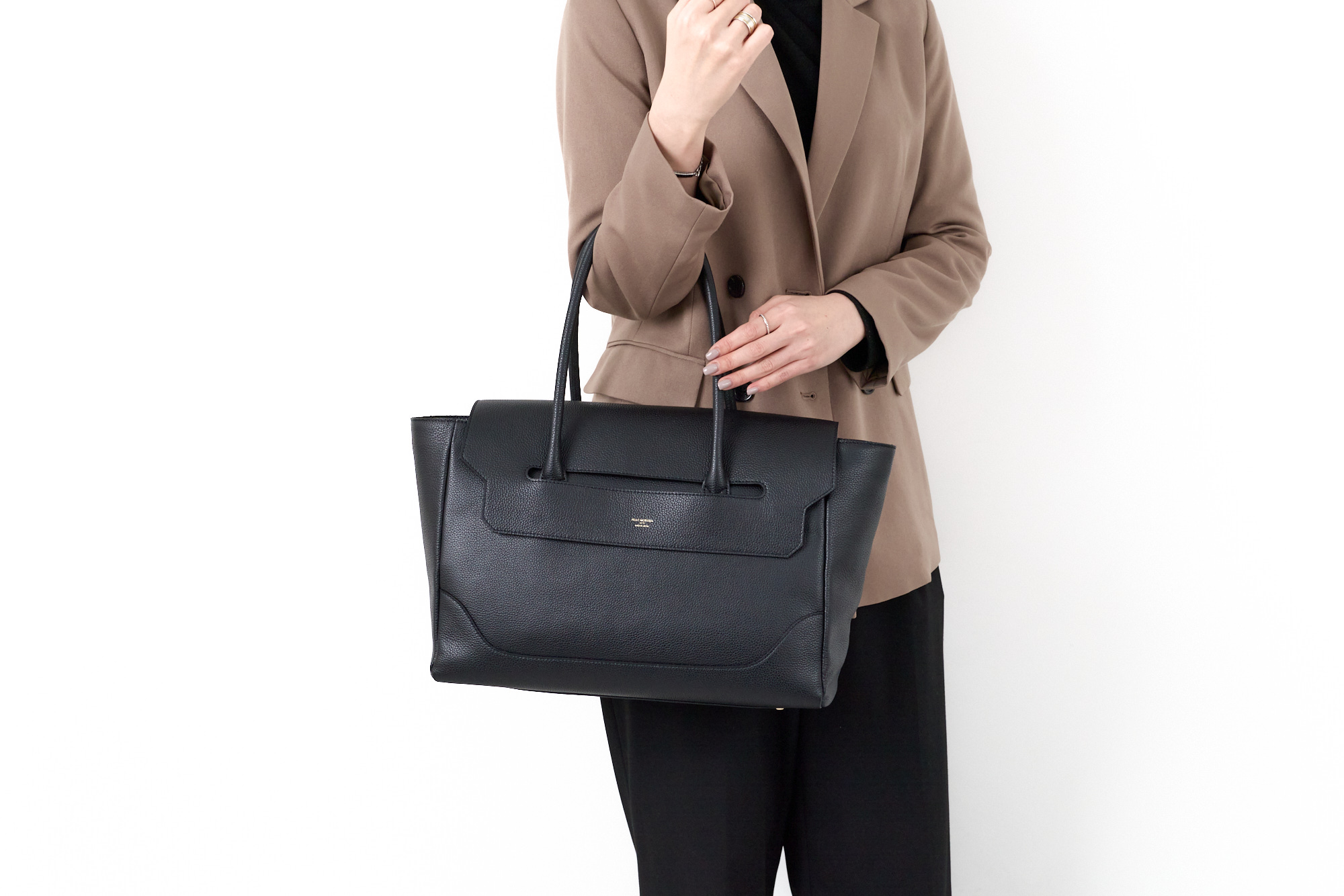 PELLE MORBIDA（ペッレ モルビダ） 【ケアセット＋安心の3年保証付