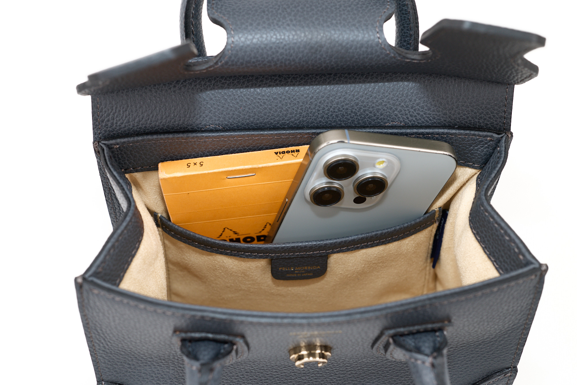 PELLE MORBIDA（ペッレ モルビダ） 3年保証＋ケアセット付 MAKI KANEKO