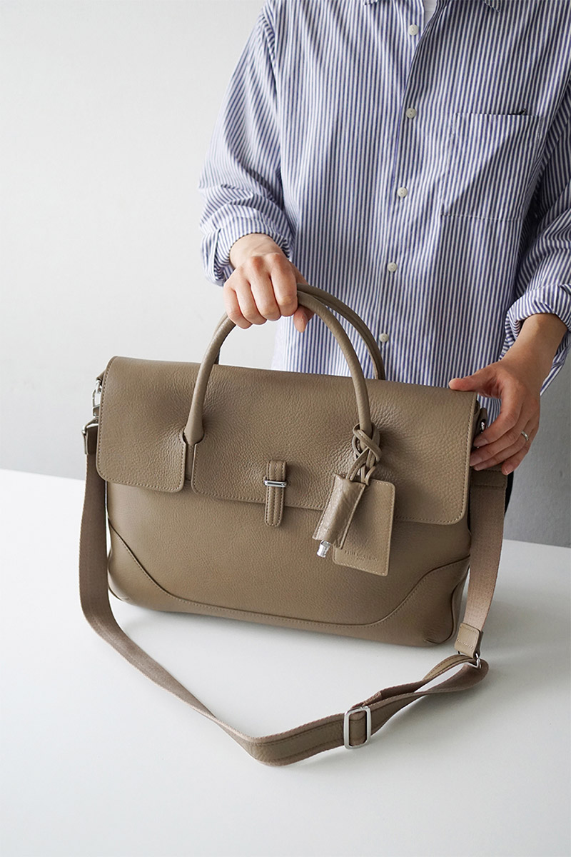 PELLE MORBIDA（ペッレ モルビダ） 3年保証＋ケアセット付 Maiden