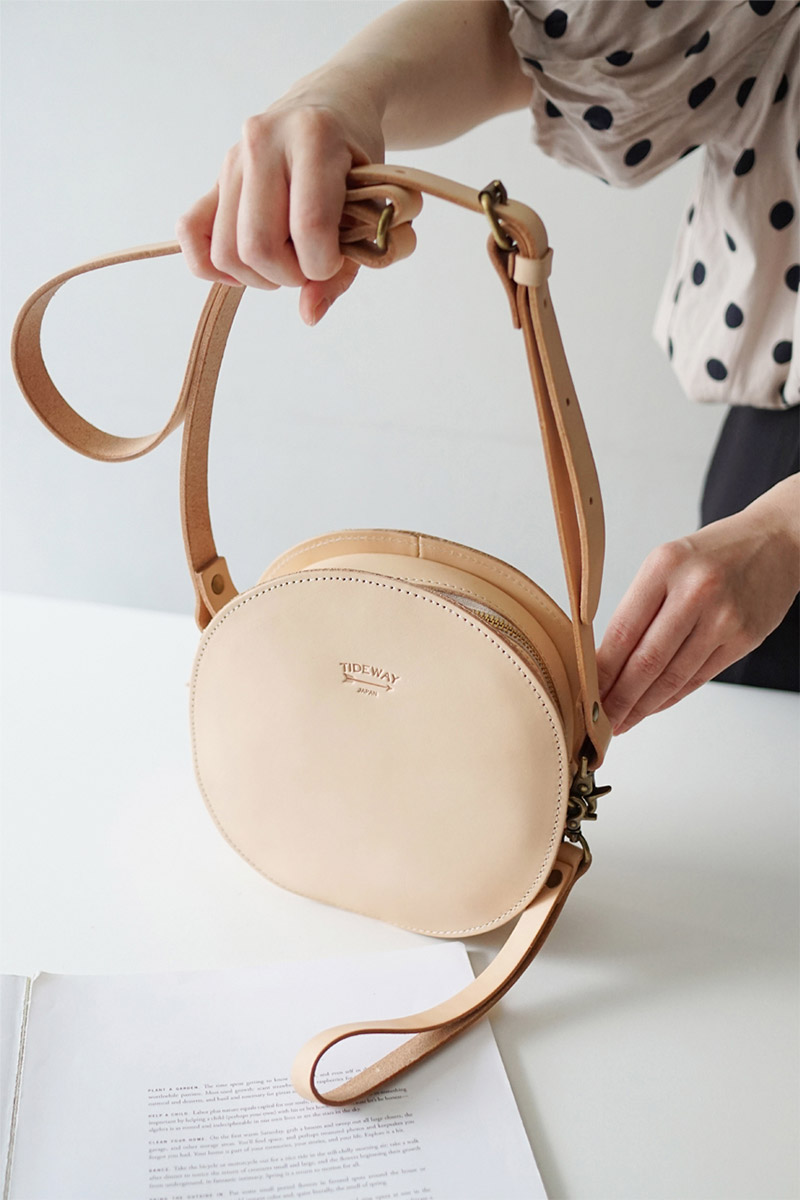 TIDEWAY SHOULDER BAG キャメル