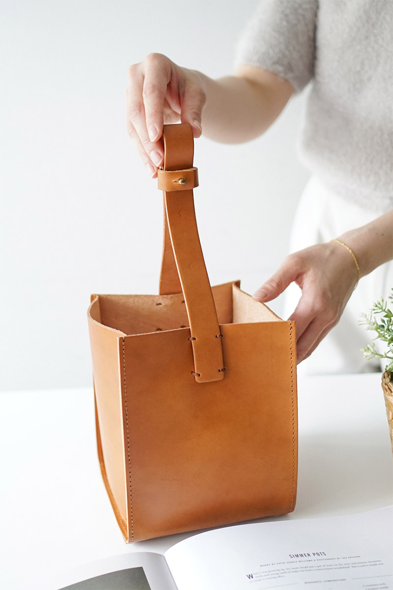 TIDEWAY（タイドウェイ） 3年保証＋プレゼント付 NUME ONE HAND TOTE