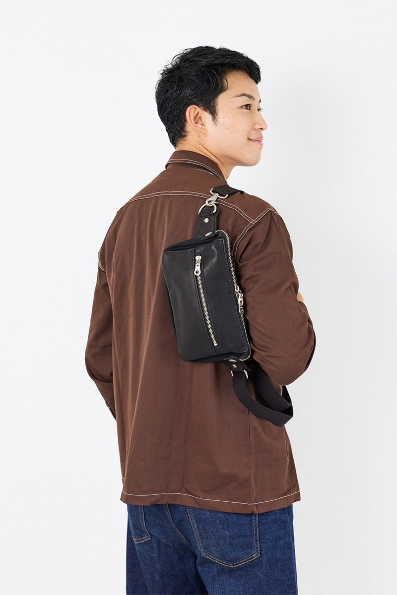 BAGGY PORT（バギーポート） 3年保証付 グローブレザー ボディバッグ