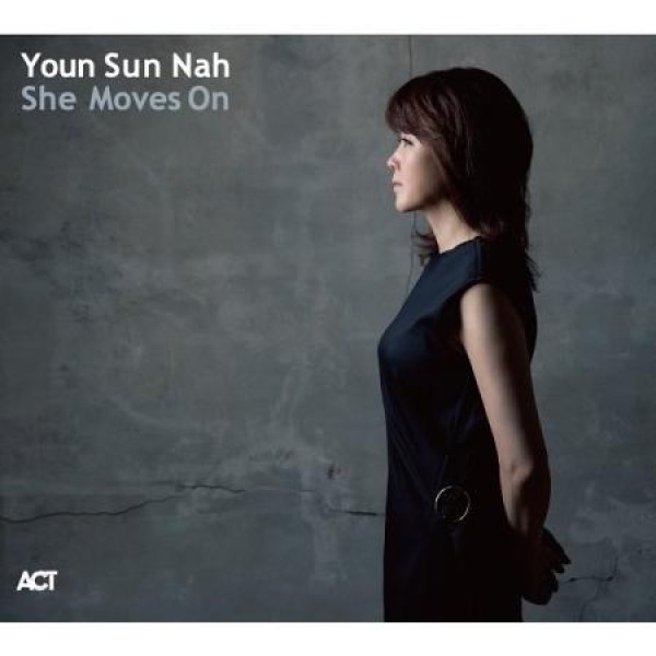 ナ・ユンソン / SHE MOVES ON (180g)(LPレコード盤)