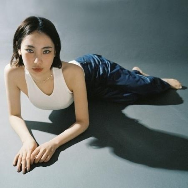 ユラ / GAUSSIAN(EP)｜韓国 K-POP CD｜