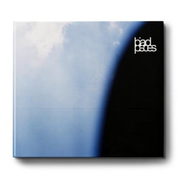 WAVE TO EARTH / BAD PIECES｜韓国 K-POP CD｜(予約販売 10/23以降発送予定)