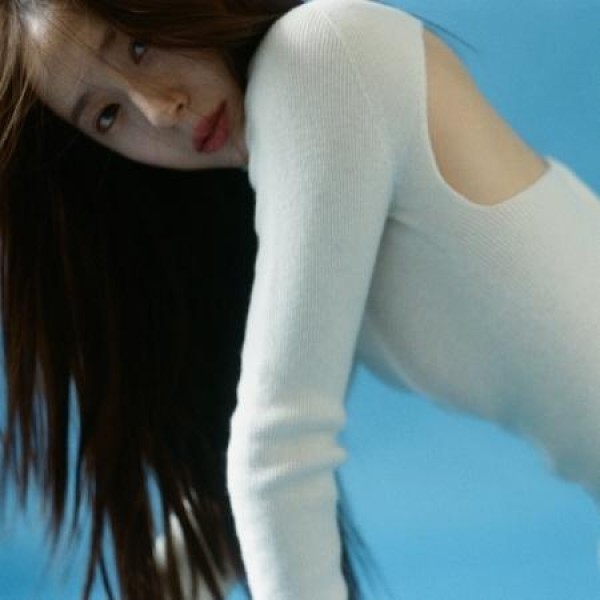 KRYSTAL(f(x)) / SOLITARY｜韓国 K-POP CD｜