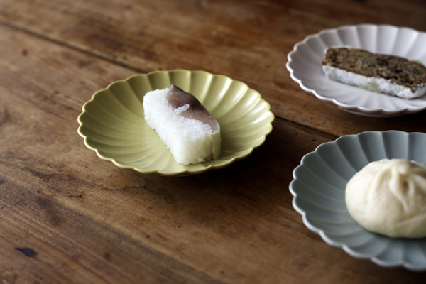 取り皿 JICON 菊 おしゃれ 和食器 正月 取皿 取皿おしゃれ 菊皿