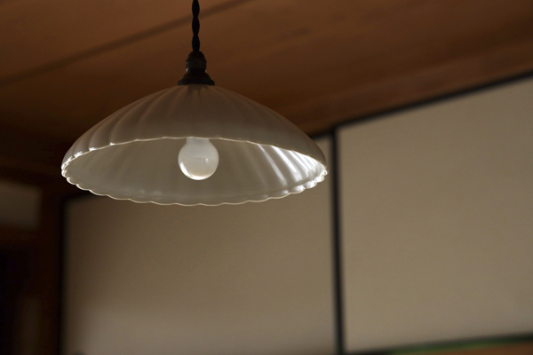 ペンダントライト 北欧 おしゃれ 照明器具 和風 照明 1灯 e17 花 花柄
