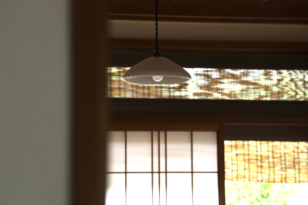 ペンダントライト 北欧 おしゃれ 照明器具 和風 照明 1灯 e17 花 花柄