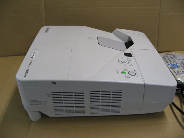 ジャンク品、動作せず】 NEC(エヌイーシー) プロジェクター ViewLight