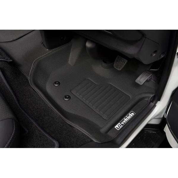 ユーアイビークル(UI-Vehicle) 3Dラバーマットフロント+リアセット 200