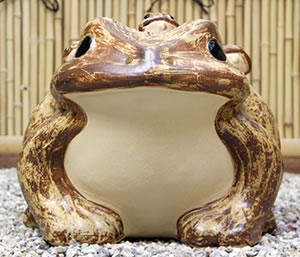 信楽焼 蛙 置物 かえる 陶器 縁起物 かわいい カエル おしゃれ ギフト