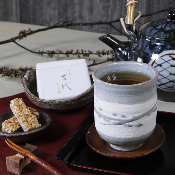 信楽焼 陶器 やきもの ゆのみ 湯呑み コップ 汲出し 彩虹湯呑み(大