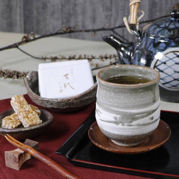 信楽焼 陶器 やきもの ゆのみ 湯呑み コップ 汲出し 彩虹湯呑み(小