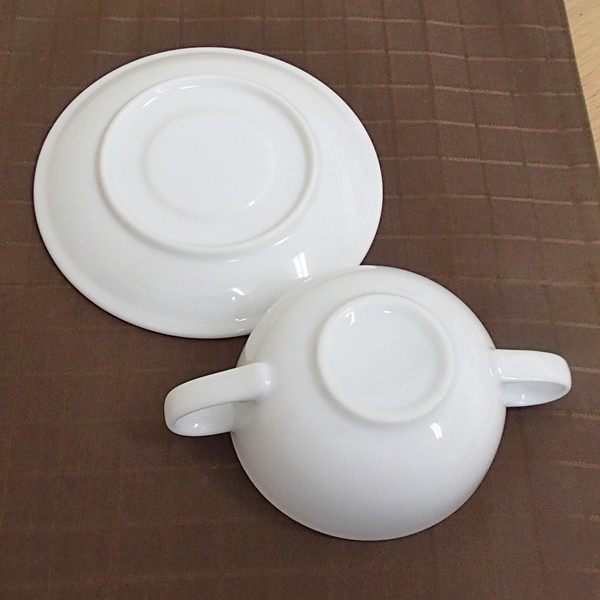 k710054-700055b.jpg