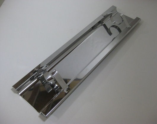 ステンレス製熱遮板