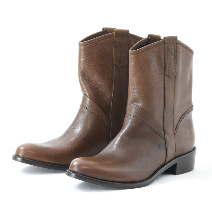 CORSO ROMA,9 レディースブーツ CORSO ROMA,9（コルソローマ ノーヴェ） ショートブーツ レディース