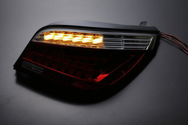 流れるウインカー 後期用 BMW E60 LCI 5シリーズ セダン LED