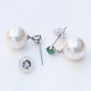 パール ピアス 18金 18k 真珠 アコヤ本真珠 エメラルド 5月の誕生石