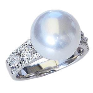 真珠:パール:リング:南洋白蝶真珠:真珠の直径:約12mm:ピンクホワイト:ダイヤモンド:0.10ct:PT900:プラチナ:指輪