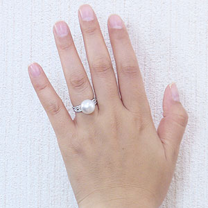真珠:パール:リング:南洋白蝶真珠:真珠の直径:約12mm:ピンクホワイト:ダイヤモンド:0.10ct:PT900:プラチナ:指輪