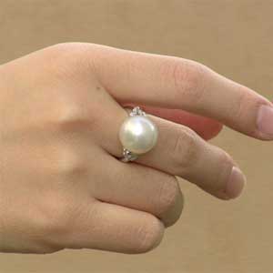パール:リング:真珠:指輪:南洋白蝶真珠:ホワイト系:13mm:ダイヤモンド:0.17ct:PT900:プラチナ