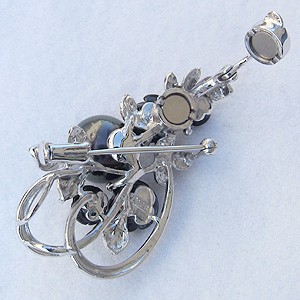 パール:ブローチ:ペンダントブローチ:真珠:ブラックパール:タヒチ黒蝶真珠:グリーン系:直径10mm:黒蝶貝:薔薇:花:葉:植物:SV:シルバー