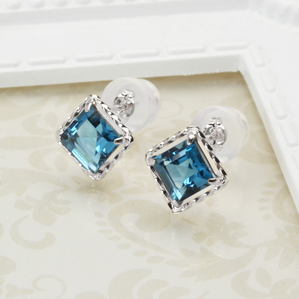 ピアス ロンドンブルートパーズ プラチナ pt900 プラチナ900