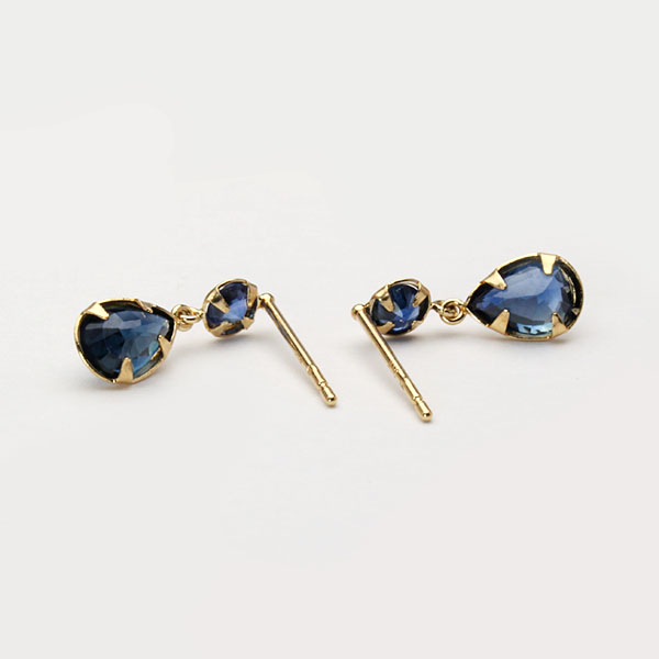 サファイア ピアス 揺れる 2連 スタッド k18 18金 18k イエロー