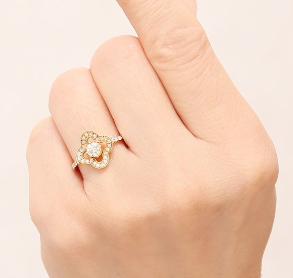 ダイヤモンド フラワーモチーフ リング k18 ゴールド 18金 0.30ct 花