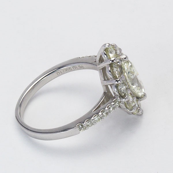 ダイヤモンドリング 1点限定 マーキスカット ダイヤモンド 1.00ct〜 脇