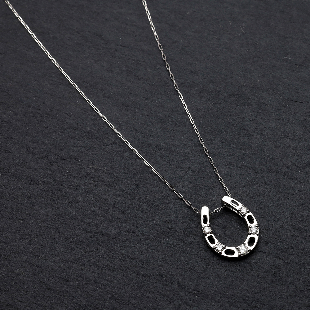 馬蹄型ペンダント ネックレス 馬蹄 ネックレス ホースシュー ダイヤモンド 0.12ct プラチナ