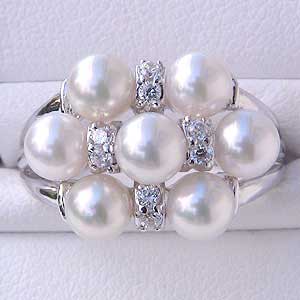 あこや本真珠:リング:ダイヤモンド0.13ct:パール:ピンクホワイト系:4mm:ＰＴ９００:プラチナ