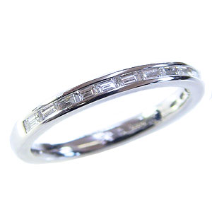 ハーフエタニティリング ダイヤモンドリング エンゲージリング