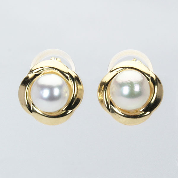 SALE‼️ 南洋真珠　ゴールド真珠スタッドピアス 25-2 SALE‼️ 南洋真珠 ゴールド真珠スタッドピアス 25-2