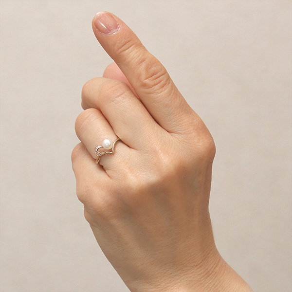 ダイヤ付きハートパール リングk18 ダイヤ付きハートパール リングk18