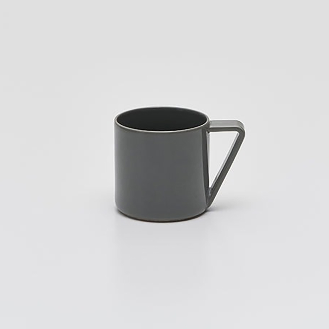 【2016 arita japan】 Mug SF 004 SF 005 SF 006 SF 026 SF 027 SF 028 White Gray Red 藤城成貴 有田焼 磁器 マグカップ |  | 05