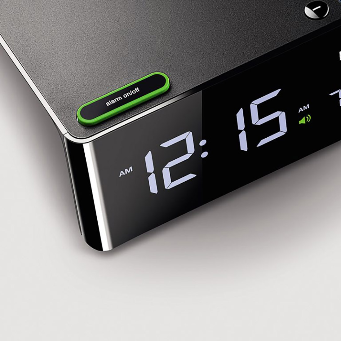 BRAUN BC16 ウルトラスリムデジタルアラームクロック ブラウン 時計 