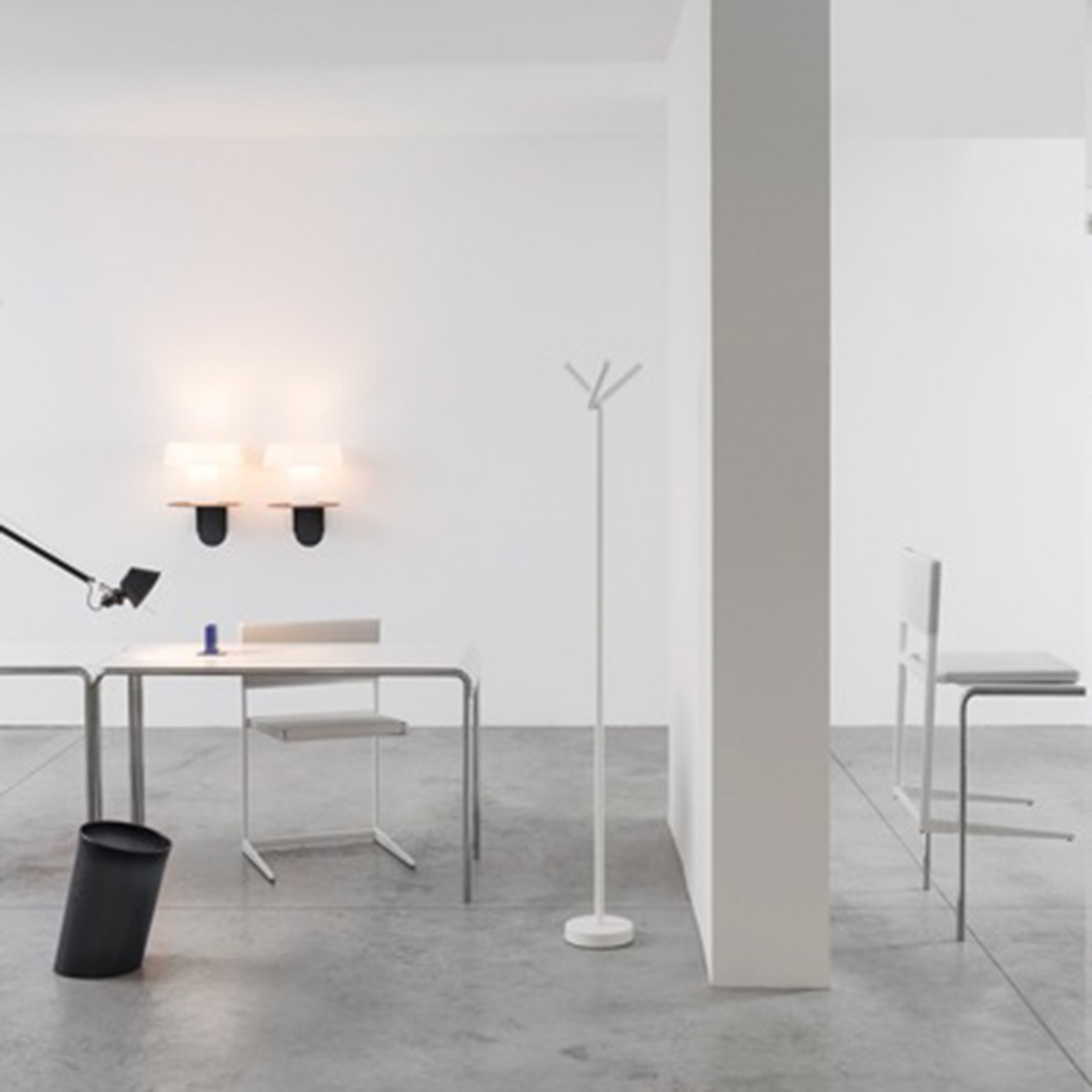 DANESE ダネーゼ BINCAN COATSTAND ビンカンコートスタンド DX0050B