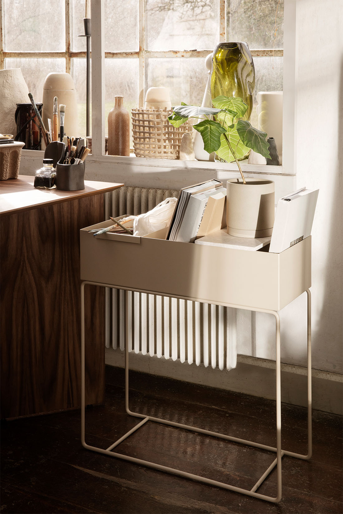 値下げ不可！ferm living プランターラック 黒 トレイゴールド 値下げ