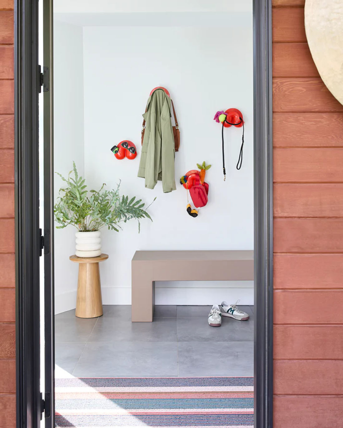 Heller ヘラー Swell mini スウェルミニ Wall Catchall ウォールシェルフ 壁掛け フック コートハンガー Anna Dawson アンナ・ドーソン |  | 09