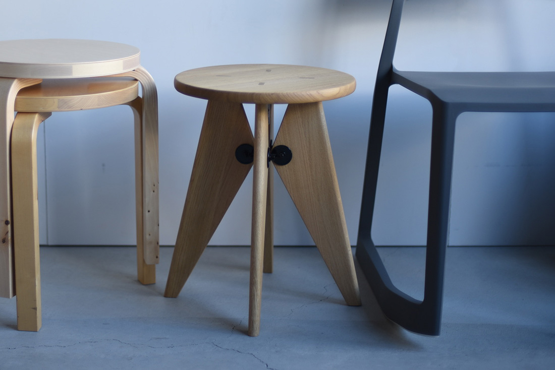 レビュー特典あり】vitra ヴィトラ Tabouret Bois タブレ ボワ Solvay