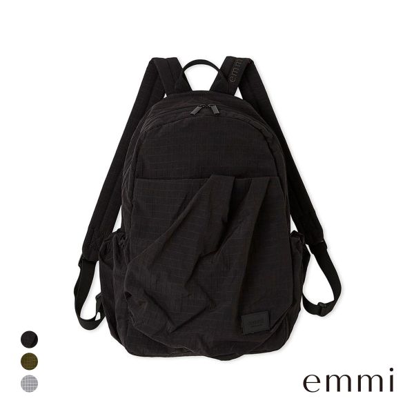 エミ ボックスチェックギャザーボディーバックパック emmi 母の日_1