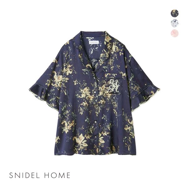 snidel home パジャマ　新品未使用　長袖長ズボン SNIDEL スナイデルホーム HOME WarmSatin フレアロングパンツ