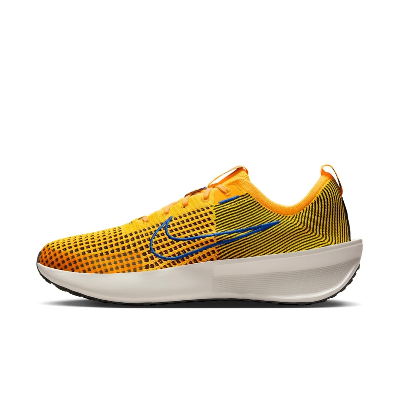にいな NIKE ナイキ メンズ レディース インタラクトラン スニーカー 靴